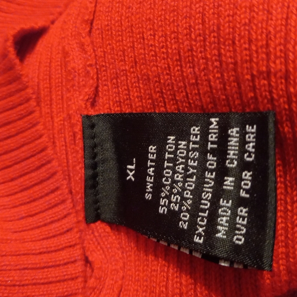 Alex Size XL. Sweater/Dress Red - Picture 6 of 6